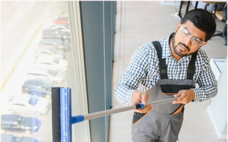 Commercial storefront glass cleaning service in the Greater Seattle Area