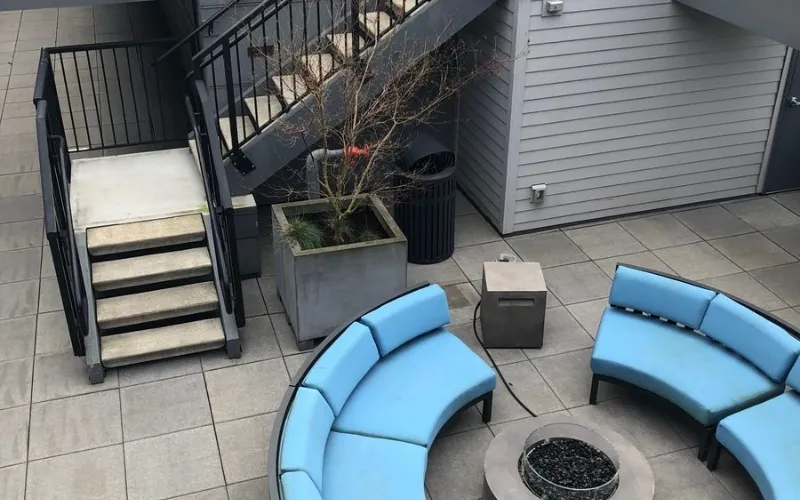 Professional exterior building cleaning for multi-family apartments