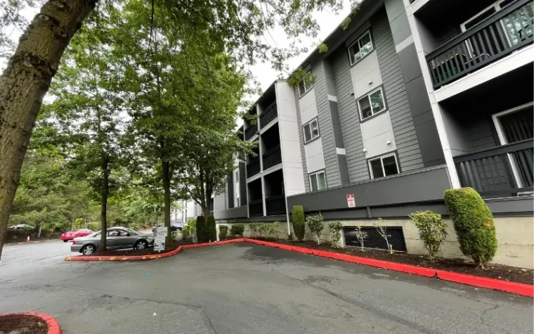 HOA exterior cleaning service for apartment and condominium community